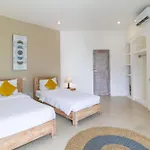 Villa Cocodrilos 2 - 3 Bedroom Private Villa In Seminyak